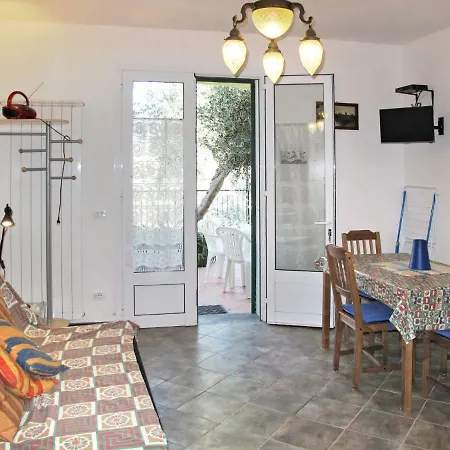 Vakantiehuis Locazione Turistica Ulivo - Dia335 Gorleri