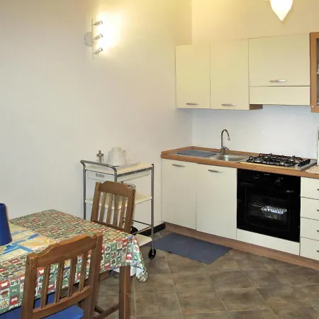 Holiday home Locazione Turistica Ulivo - Dia335 *